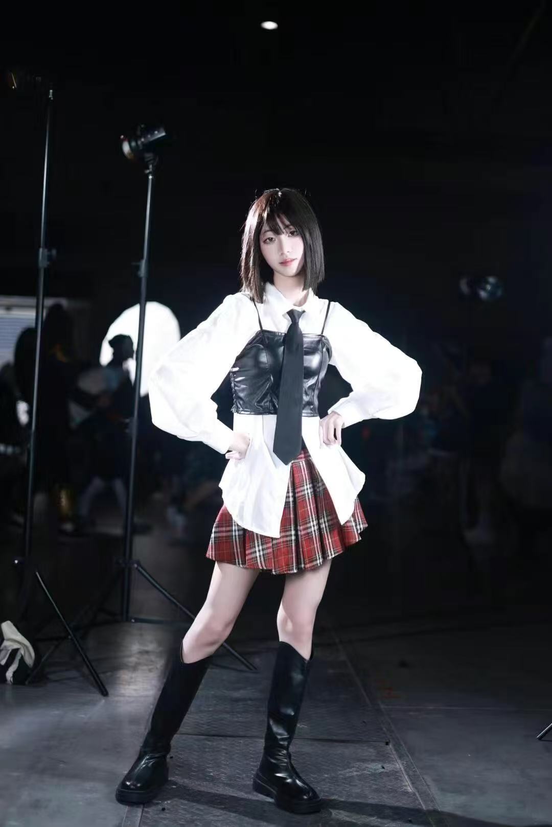 ชุดคอสเพลย์สาวน้อย Link Click  - Anime Cosplay Outfit Girl บทวิจารณ์และราคา